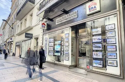 AGENCE IMMOBILIÈREERA MARCLE